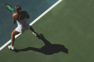 Améliorer son jeu de jambes au tennis : 8 exercices d’entraînement