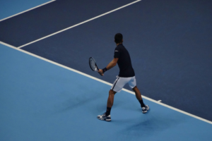 Améliorer son revers au tennis : exercices et conseils